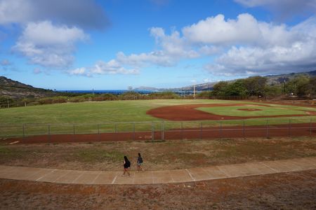 ハワイの野球場