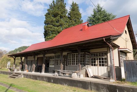 昔の光　今いずこ　（日中線　熱塩駅跡）