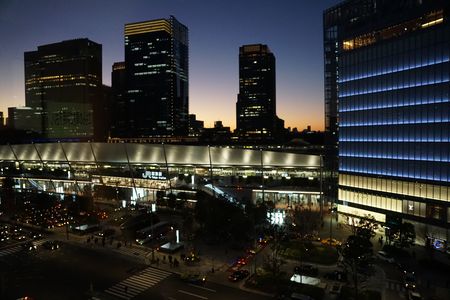 東京駅夕景（八重洲方面より）