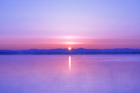 ウトナイ湖の夜明け