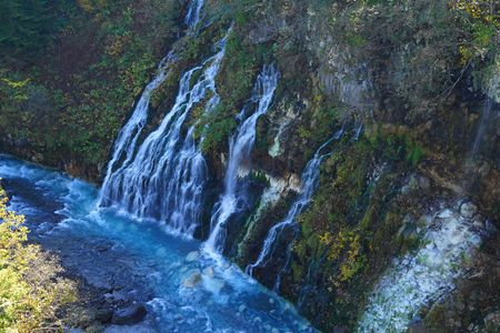 雪の降る前の紅葉～20251003十勝岳連峰