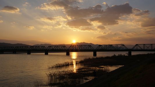 夕日と鉄橋