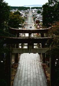 その時を待つ「光の道」