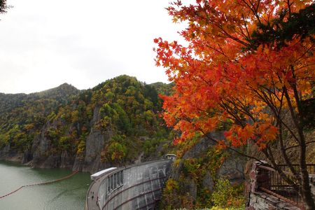 初秋の豊平峡ダム