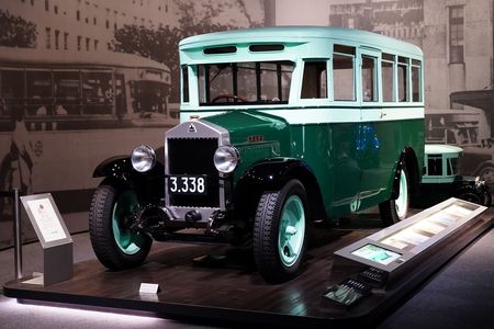 トラックとバスの原点ここにあり！