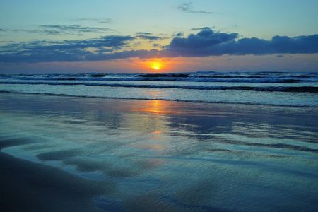 千里浜海岸の夕陽