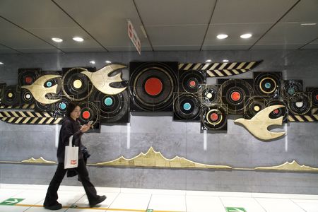 街角！(347）「歩きスマホ」がやめられない！