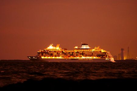 千と千尋的な現代の不夜城