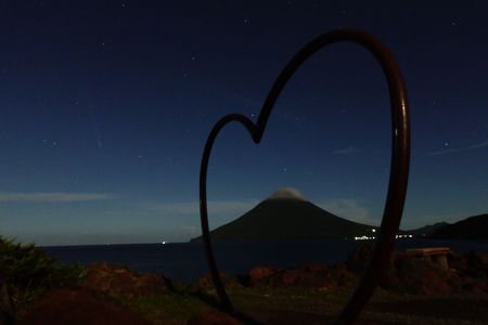 開聞岳♡紫金山アトラス彗星☆彡