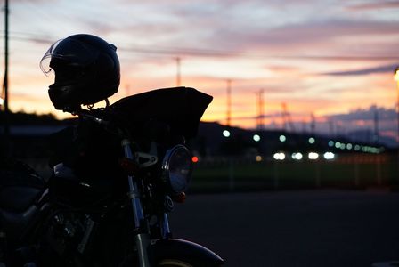 バイクと夕焼け