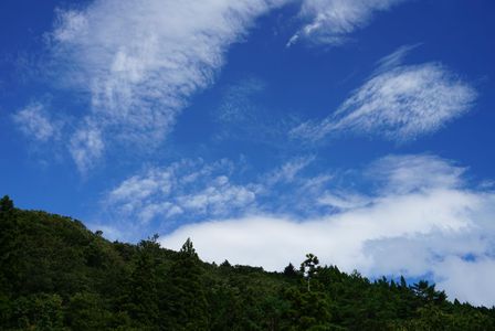 空、雲、山