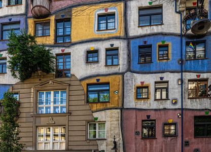 フンデルトバッサーハウス