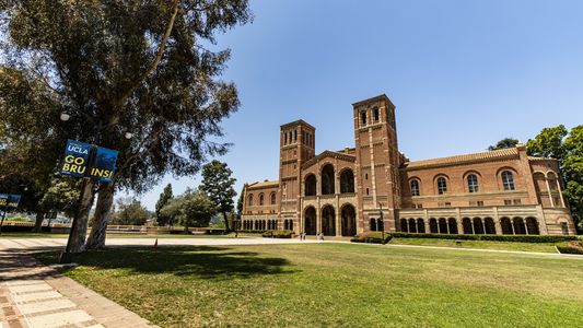 学び舎 UCLA