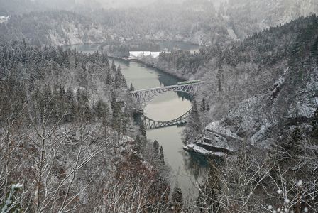 雪景色の只見線第一橋梁