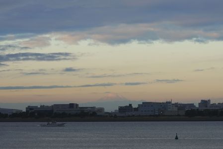 うっすら朝焼け