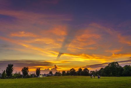 公園の夕景　
