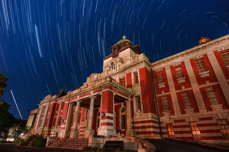 名古屋市政資料館と星の軌跡