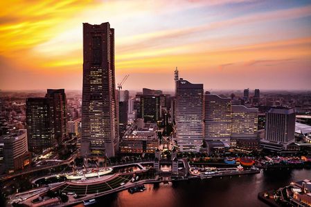 みなとみらいの夕景