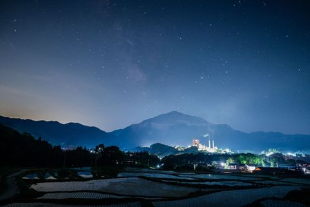 初夏の夜