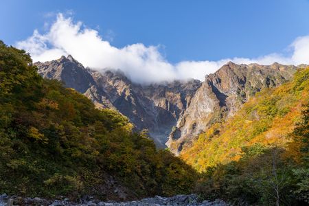 秋の谷川岳 一ノ倉沢