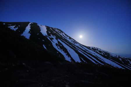 月夜の御嶽山