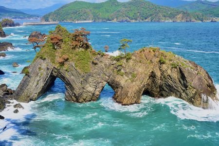 大船渡にある景勝地　穴通磯