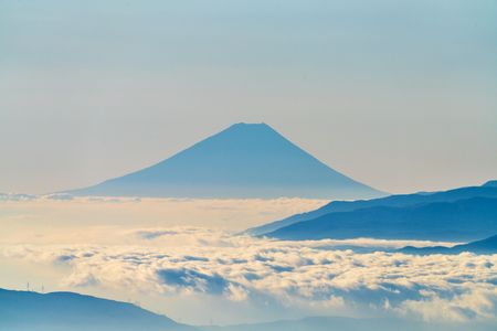 北アルプスからの富士山