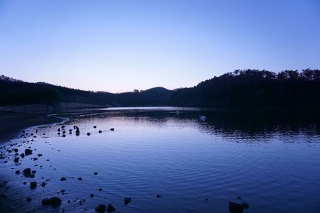 志高湖の朝