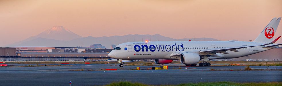 羽田空港の日の出