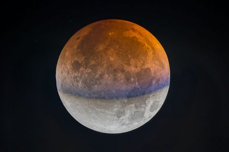 ３年ぶりの皆既月食