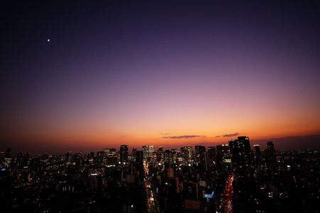 黄砂の夕暮れ