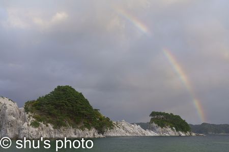 浄土ヶ浜に虹