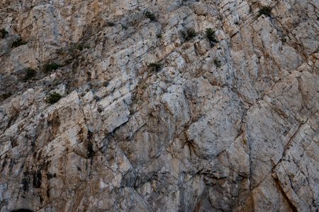 隆起した地層・複雑な地層の造形
