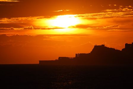 夏と軍艦と夕陽