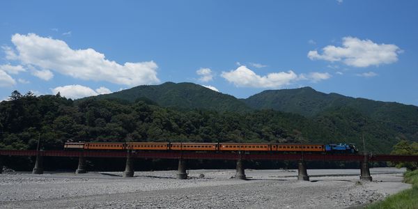 進行方向はどちらでしょうか？