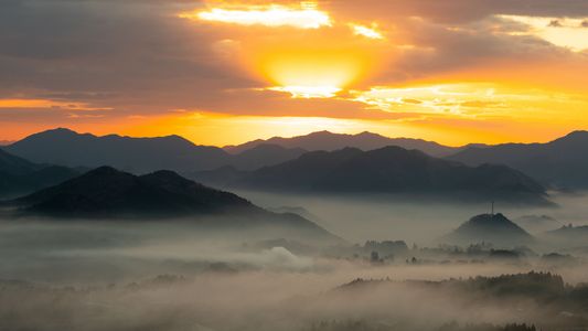 夜明け　雲のいたずら