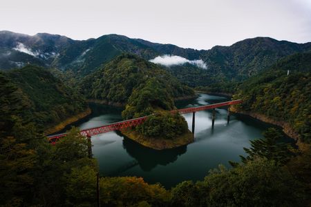 ただならぬ秘境感