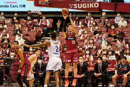 初めまして前田悟です