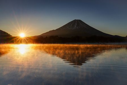 毛嵐の朝を迎えて