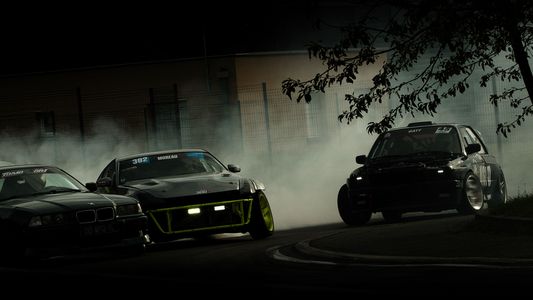 アスファルトの共鳴