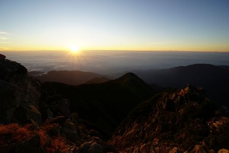 常念岳の御来光