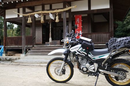 神社とバイク（愛媛県）