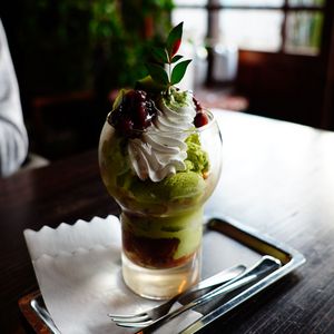 古民家カフェのパフェ