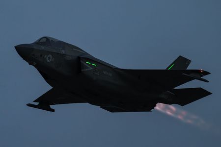F-35 夜間飛行訓練