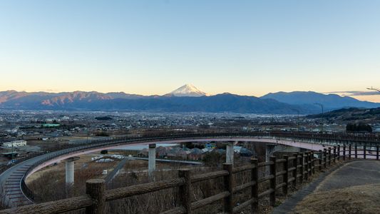 桃花橋と富士山