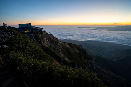 雲海望むレストラン