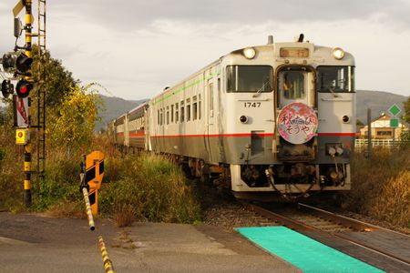 宗谷線観光列車「秋たびそうや」　やっぱり北海道のローカル線ではキハ40が似合うでしょ