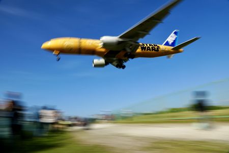 青空に平和への願いを乗せて