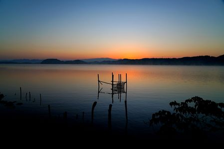 湖山池の静かな朝