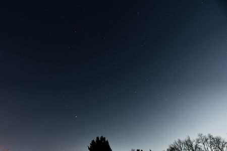 百合が原公園　オリオン座とオリオン座大星雲